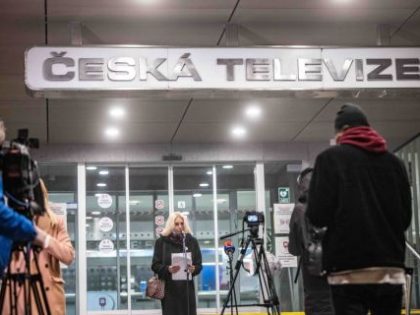 Otevřený dopis premiérovi České republiky Andreji Babišovi. Olga Sommerová a další signatáři otevřeného dopisu upozorňují na to, že nastalá situace ohrožuje nezávislost klíčového veřejnoprávního média