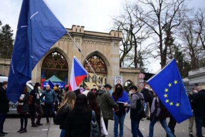 Prohlášení Liberálně ekologické strany k ruským útokům proti Česku